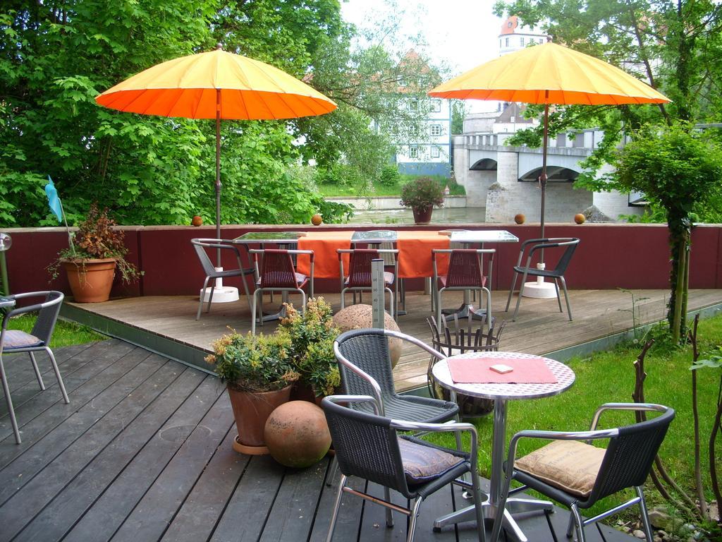 Hotel Am Fluss Neuburg an Der Donau Exterior foto